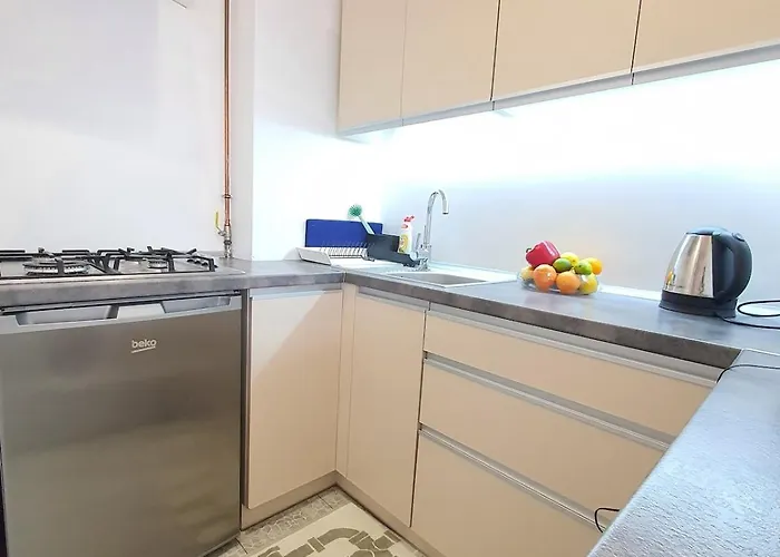 Warsaw's Peaceful Muranow Apartman Varsó