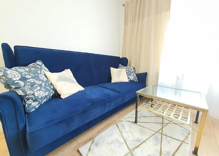 Warsaw's Peaceful Muranow *