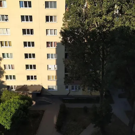 Warsaw's Peaceful Muranow Varšava